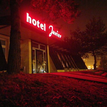 Hotel Junior Zamość Buitenkant foto