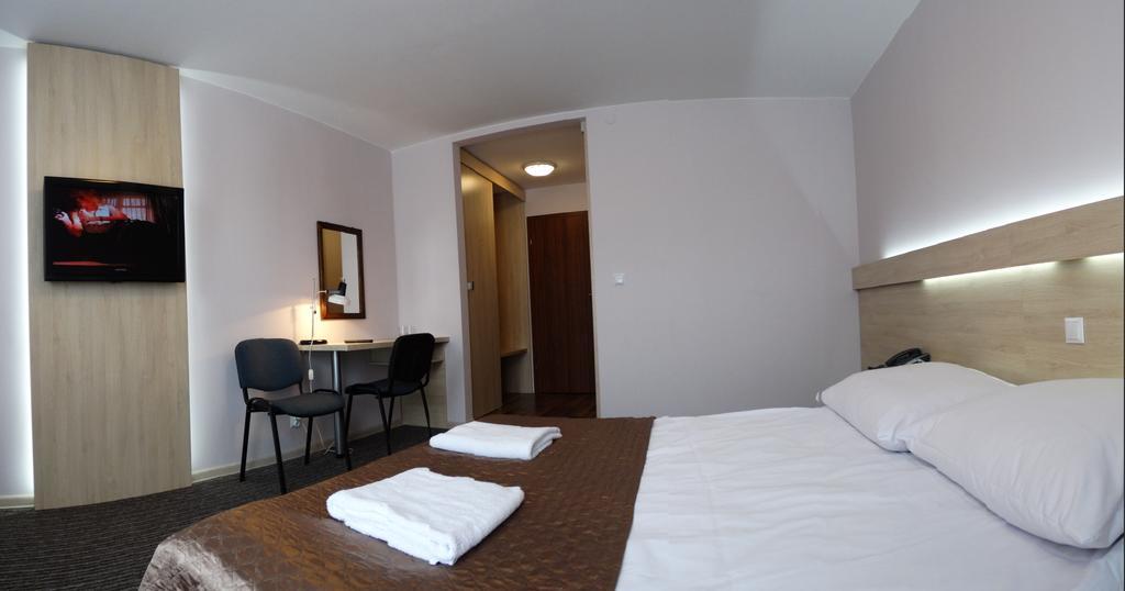 Hotel Junior Zamość Kamer foto